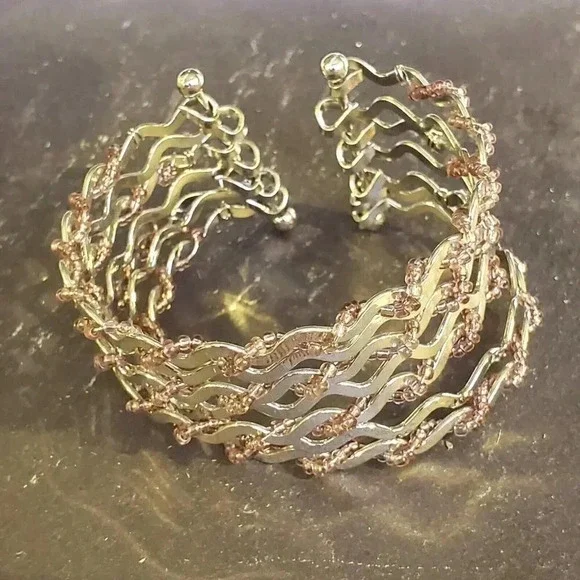 Vintage 90s Y2K Silver Pink Beaded Wire Wrap Detail Cuff Bracelet - Picture 8 of 12